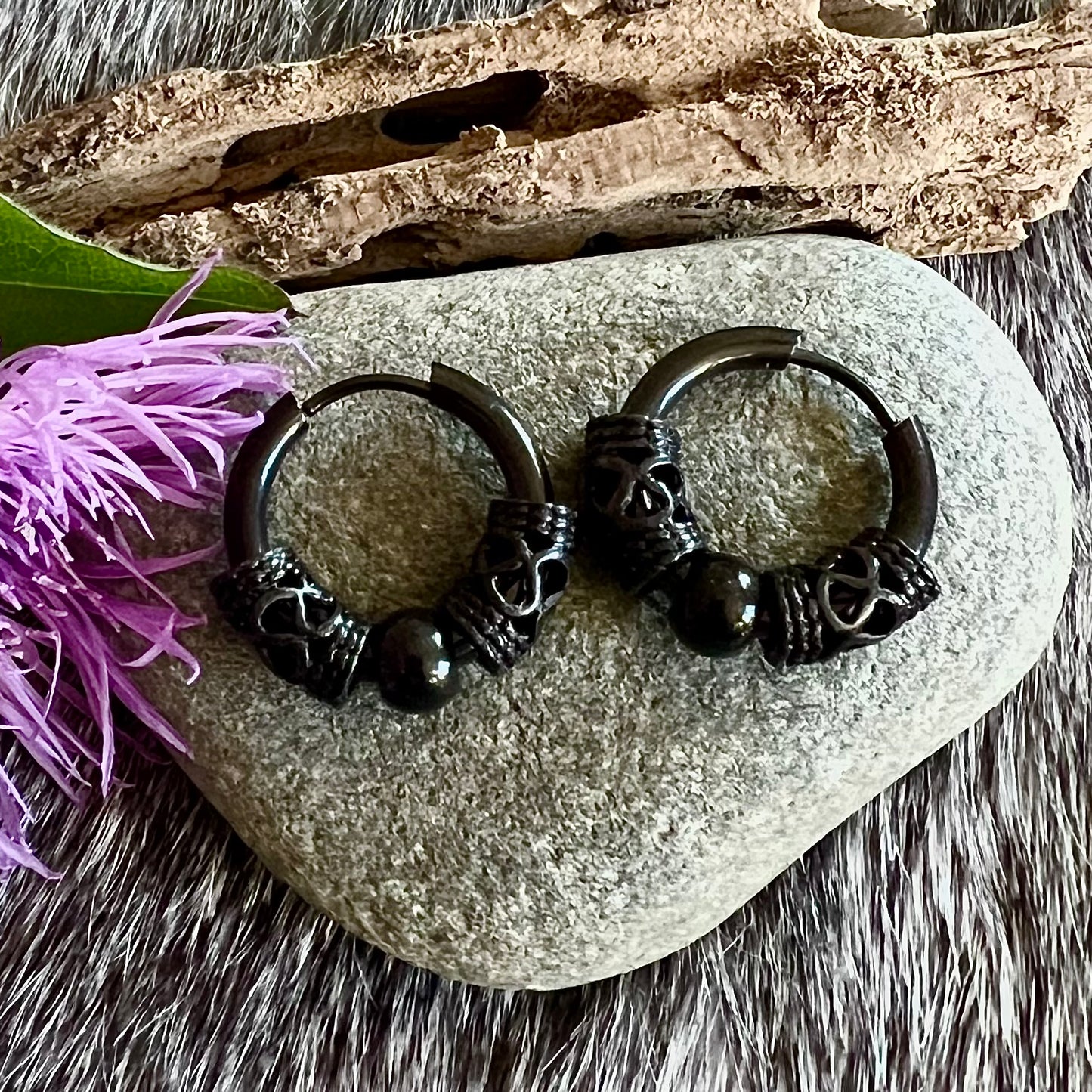 Earrings with Viking beads in black stainless steel
