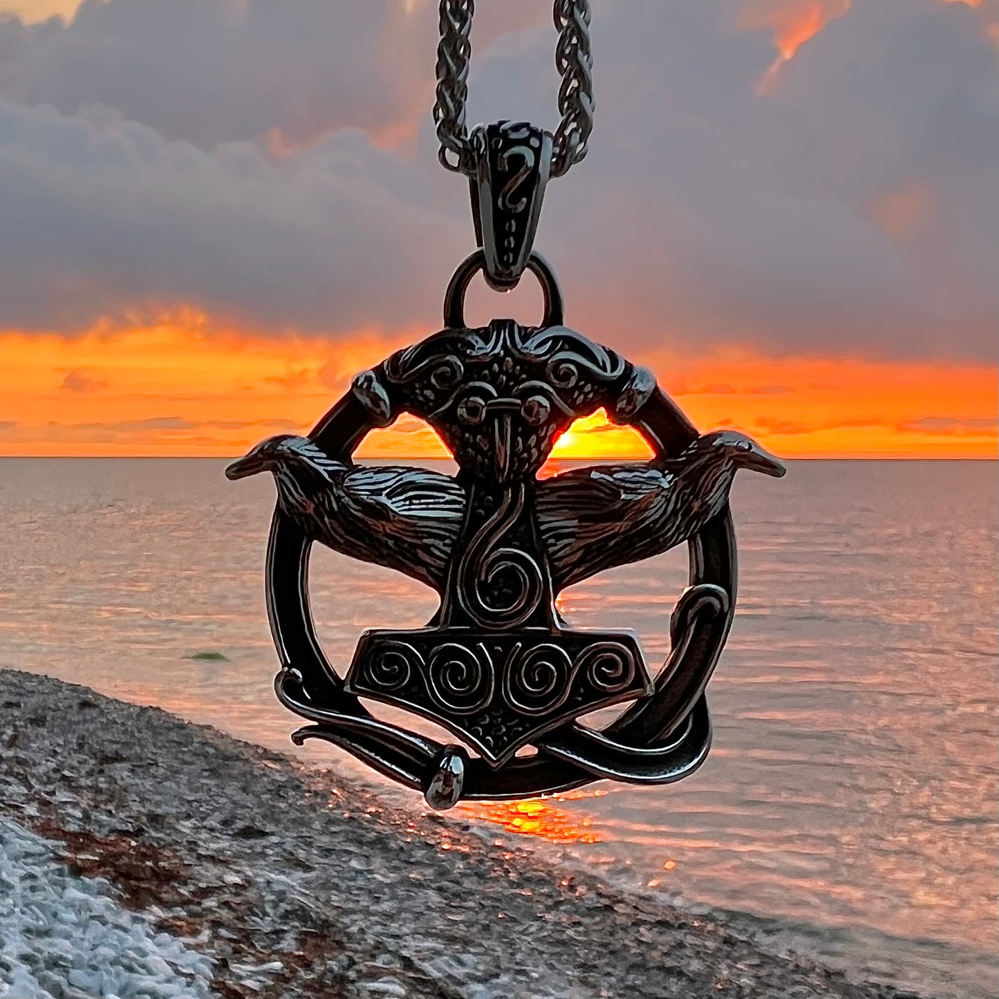 Necklace with Thor's hammer and Odin's ravens Hugin and Munin in stainless steel