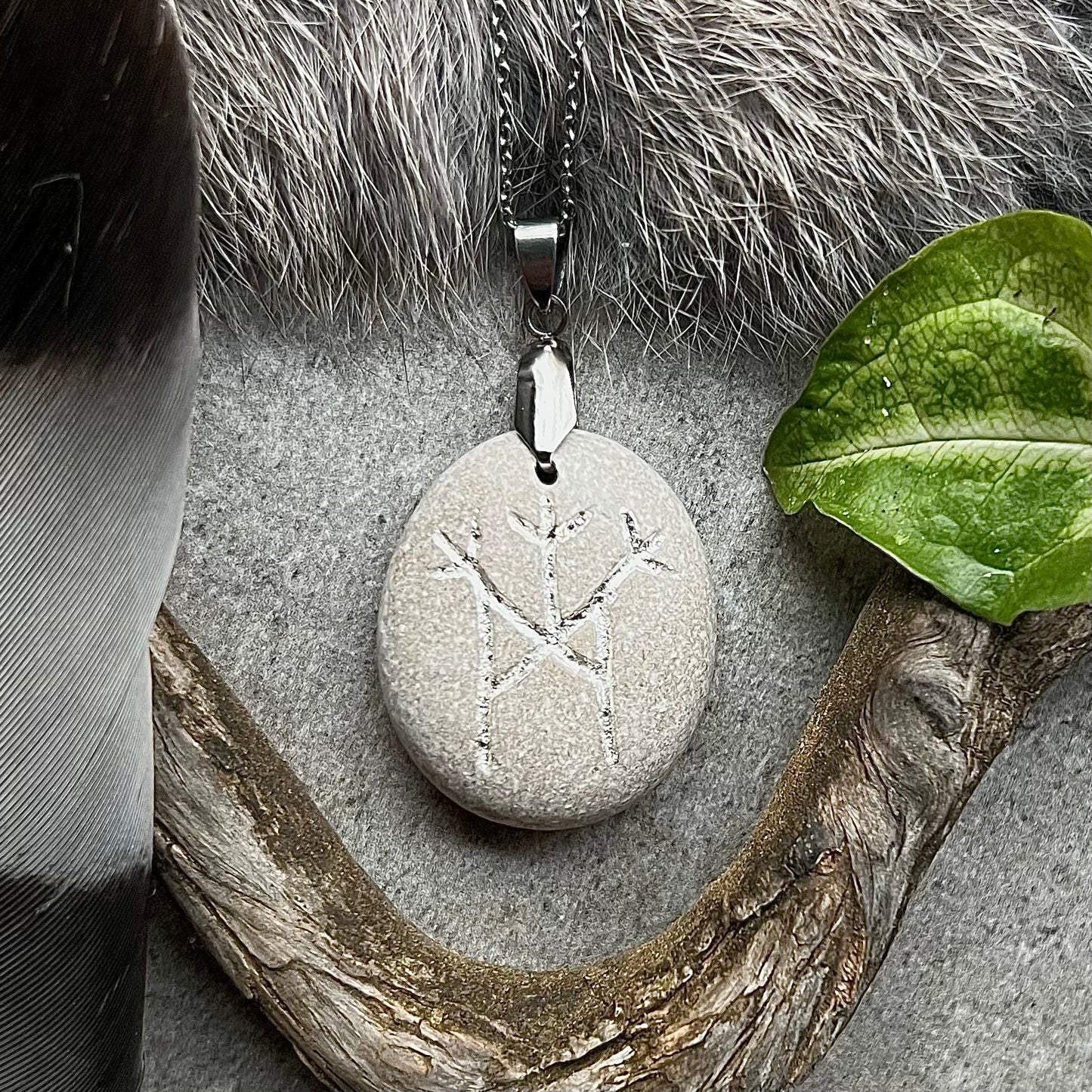 Necklace with hand-carved bind rune for protection and mental balance in genuine silver