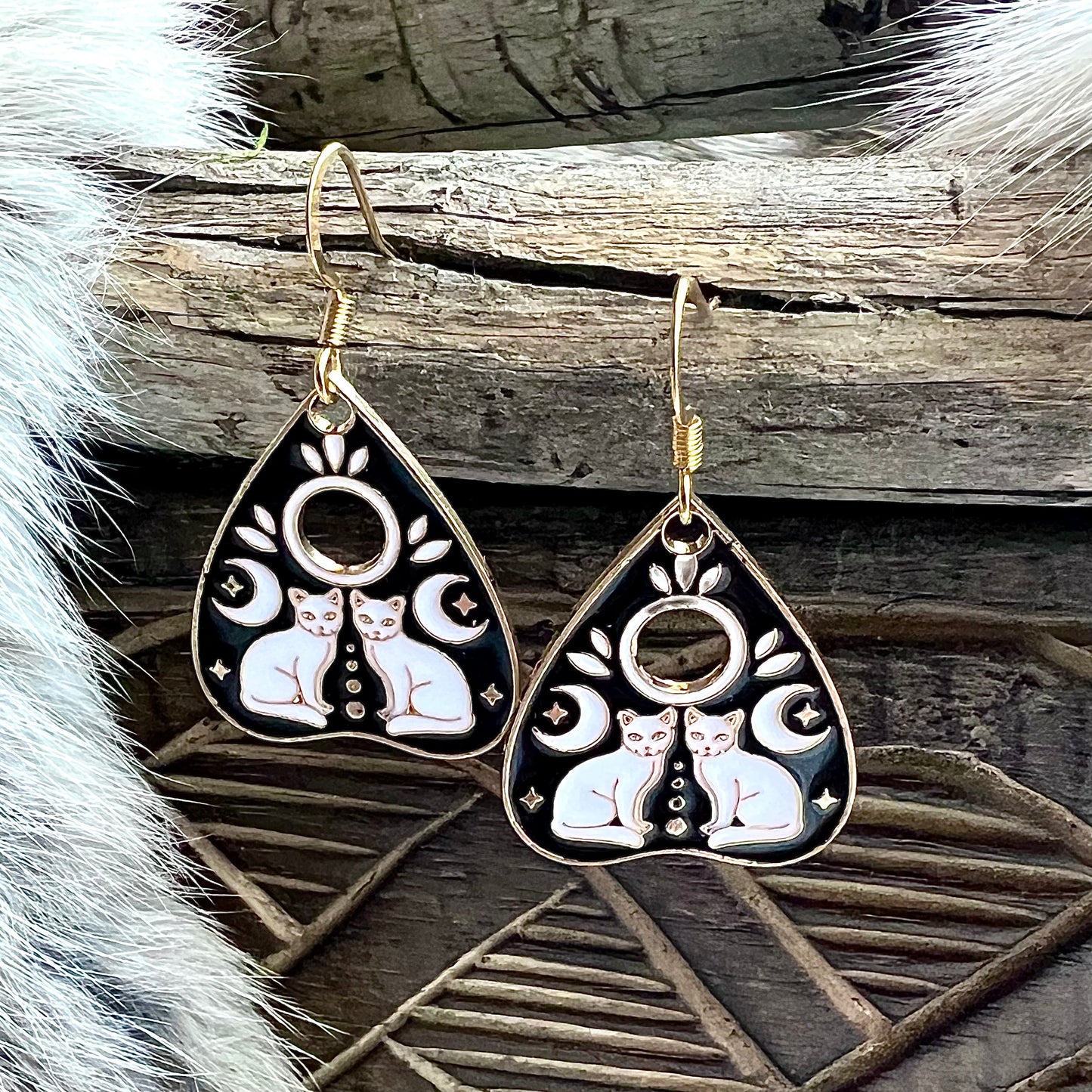 Earrings - Ouija with cats, gold-colored