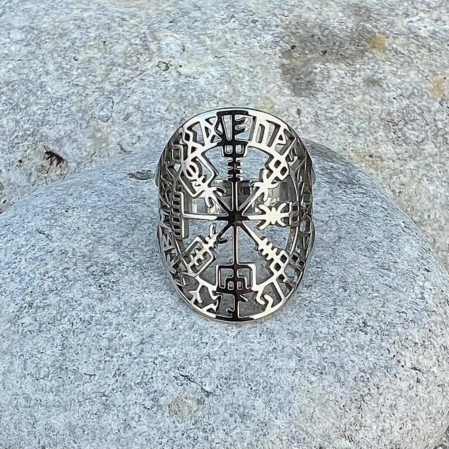 Adjustable stainless steel ring with Vegvisir