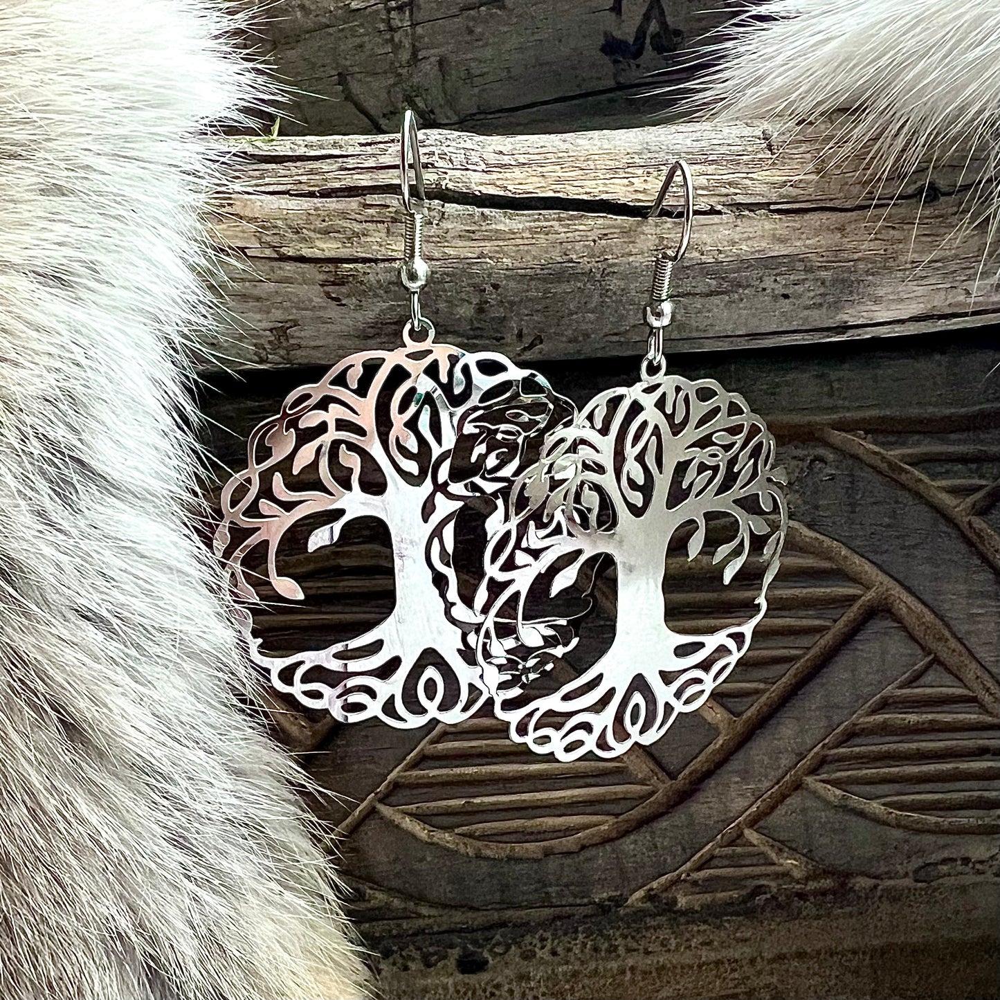 Earrings with Yggdrasil/Tree of Life in stainless steel