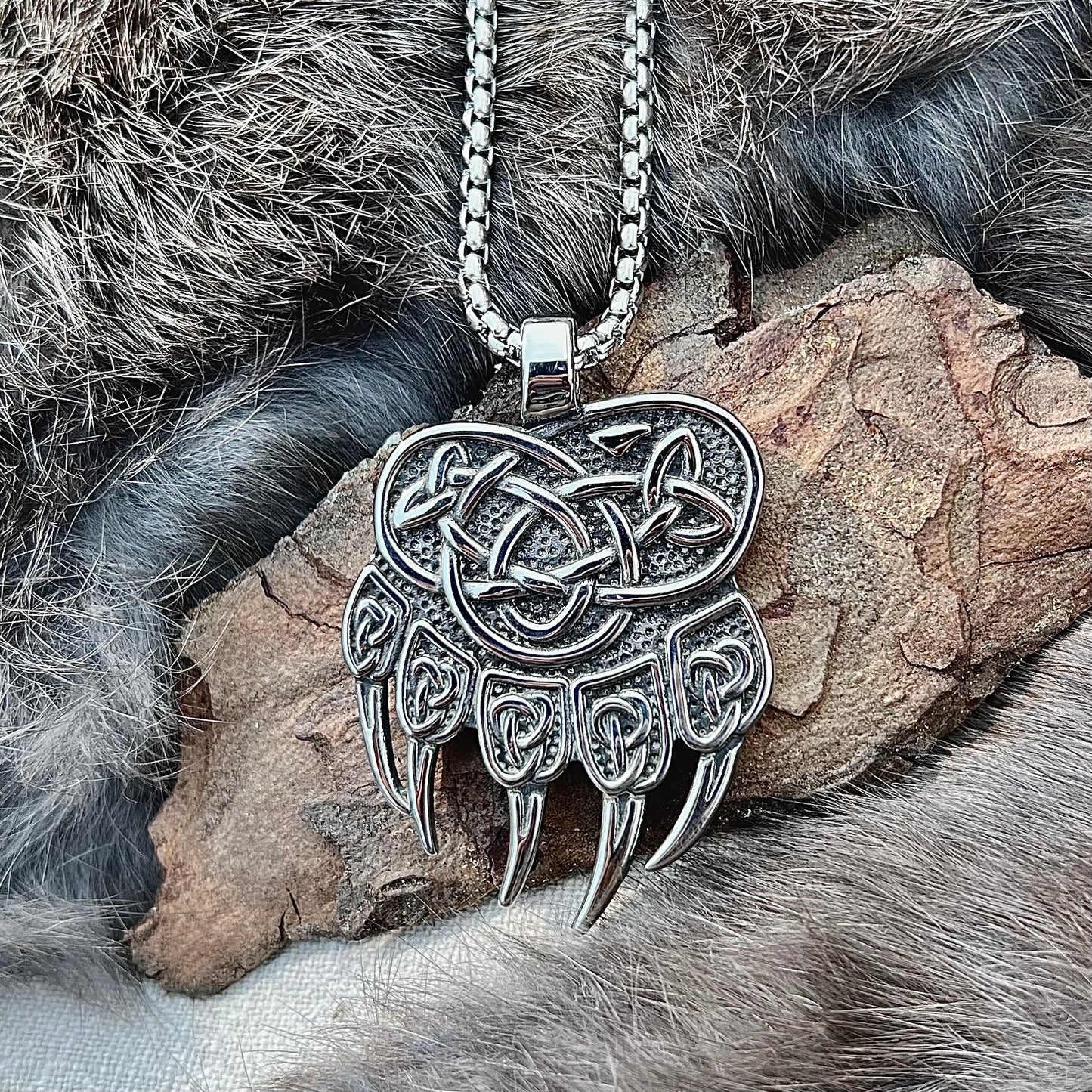 Stainless steel necklace with bear paw and Celtic knots