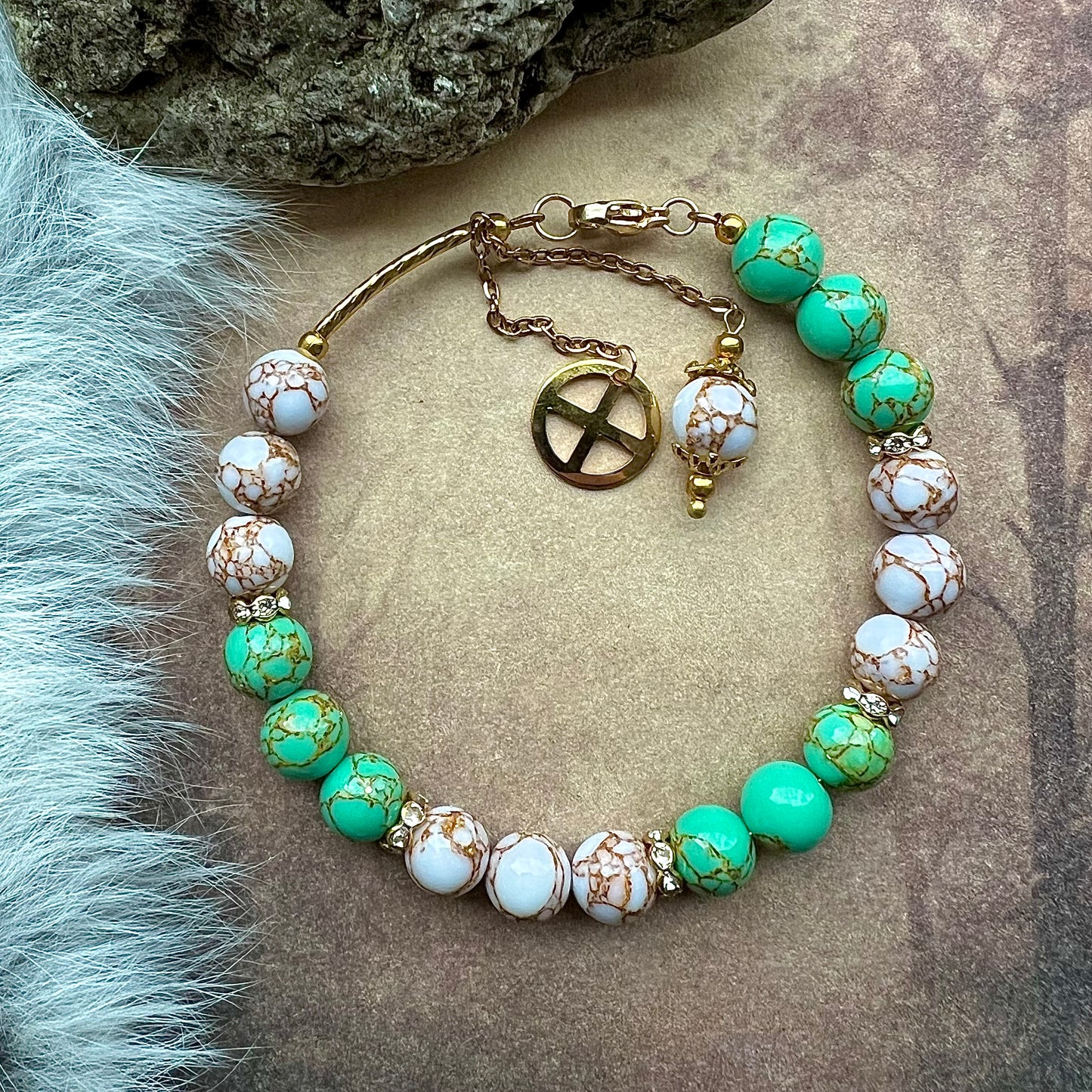 Crystal bracelet with foiled turquoise