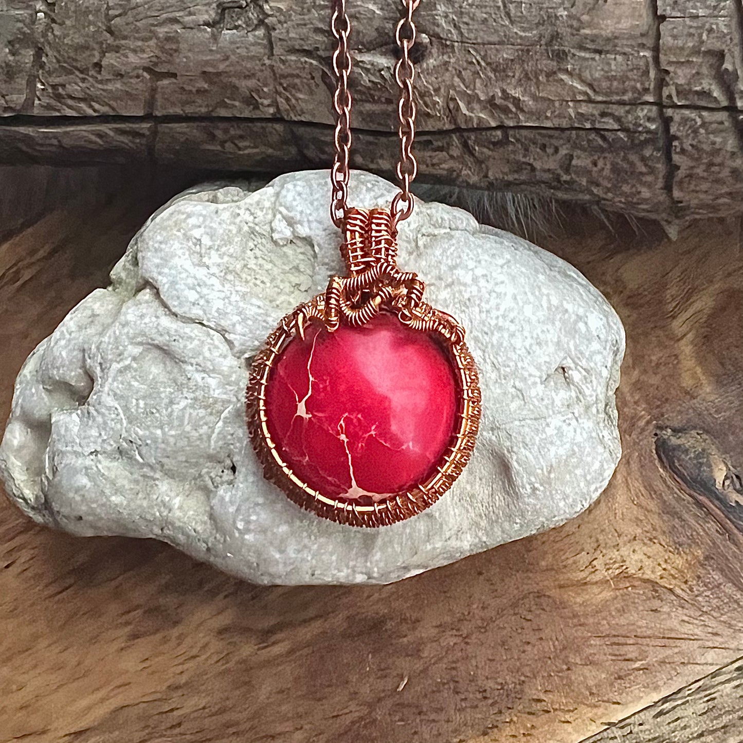 Necklace with red regalite/jasper and copper wire