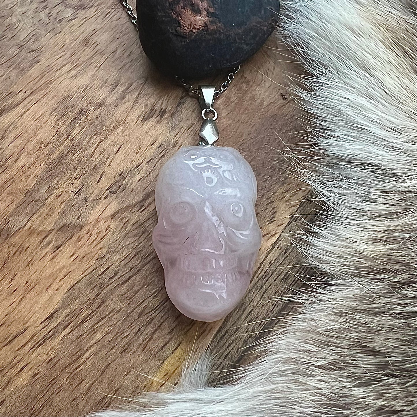 Rose quartz skull necklace