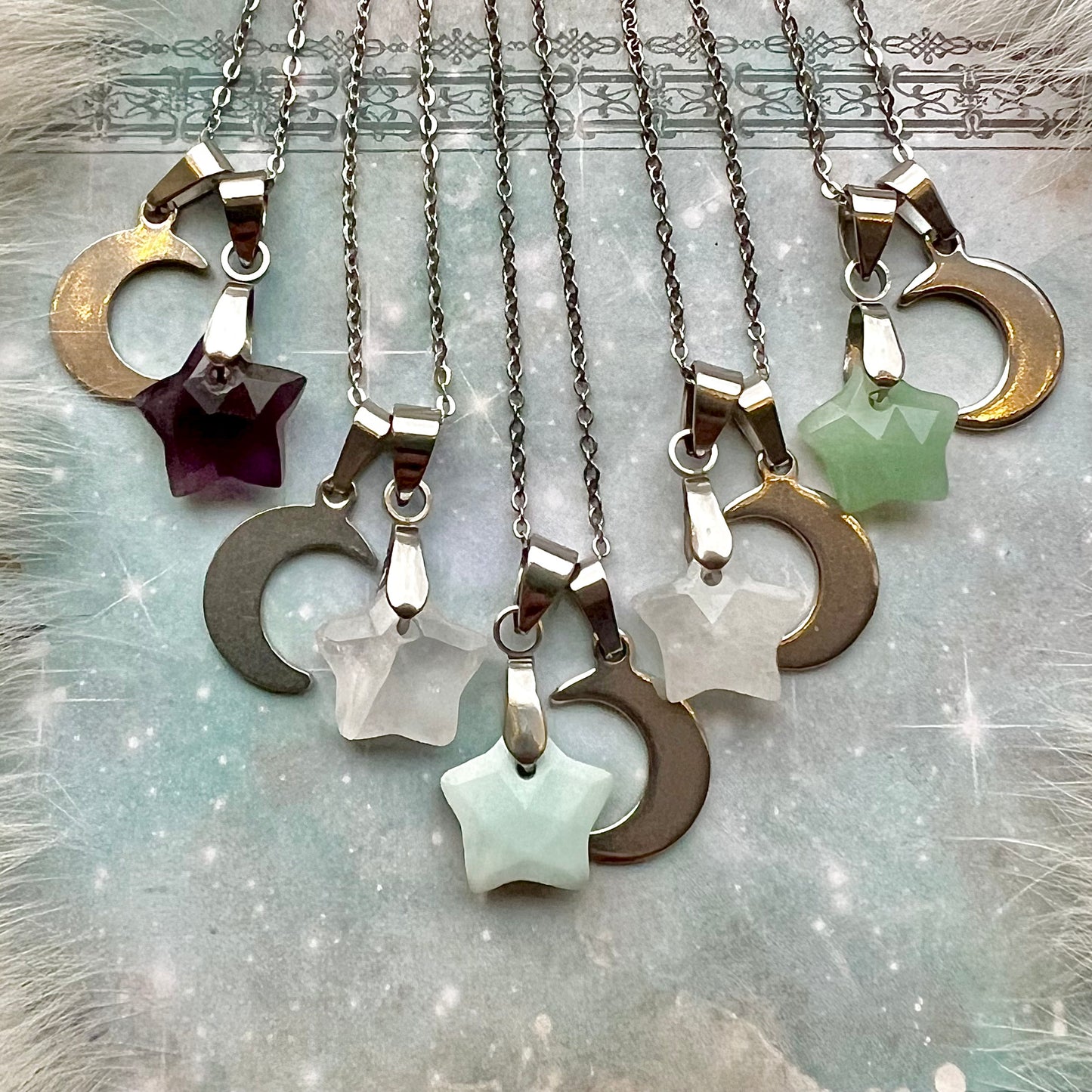Halsband med kristallstjärna