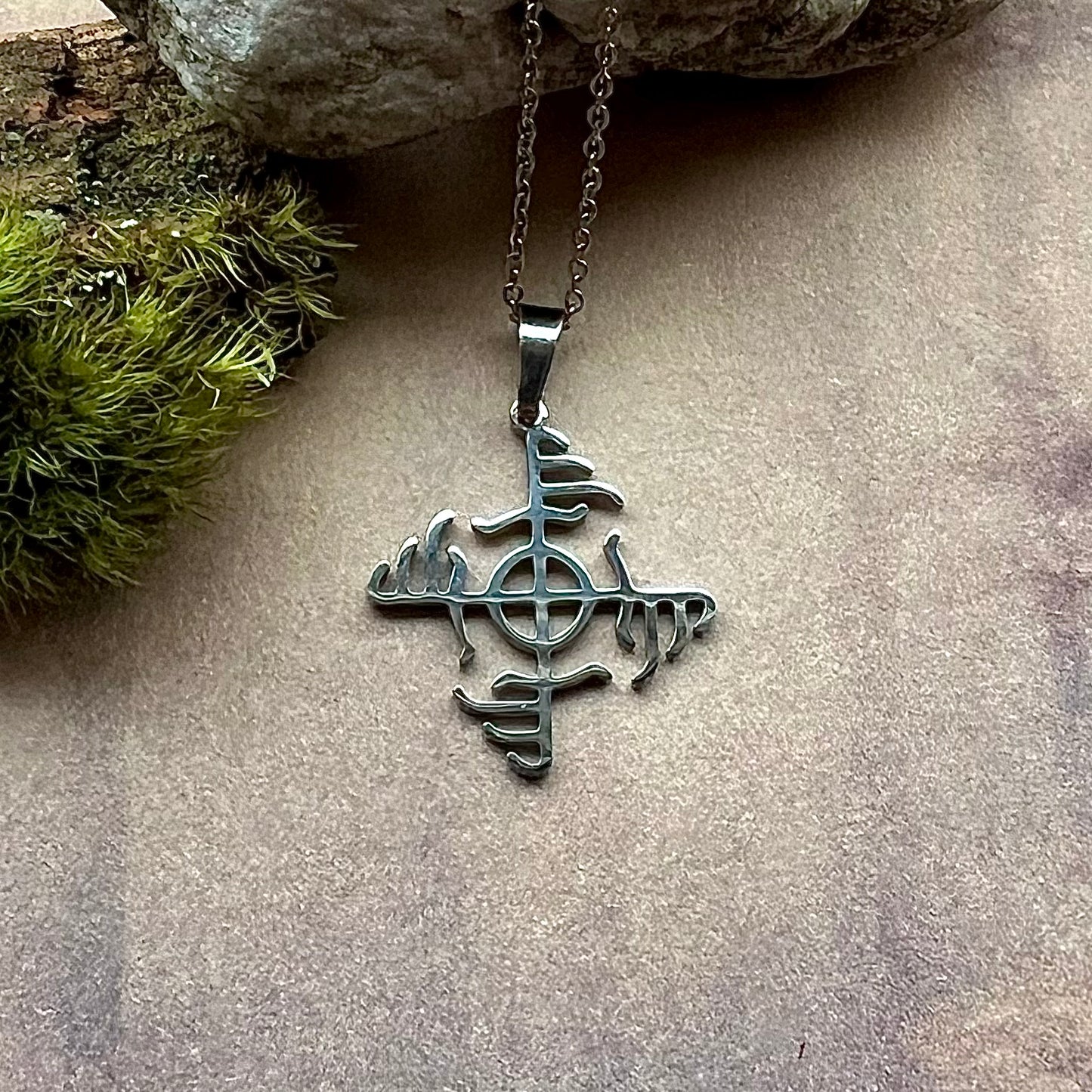 Necklace with Ginfaxi in stainless steel