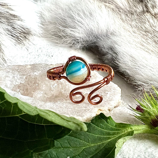 Ring - Blue lace agate and twisted copper wire