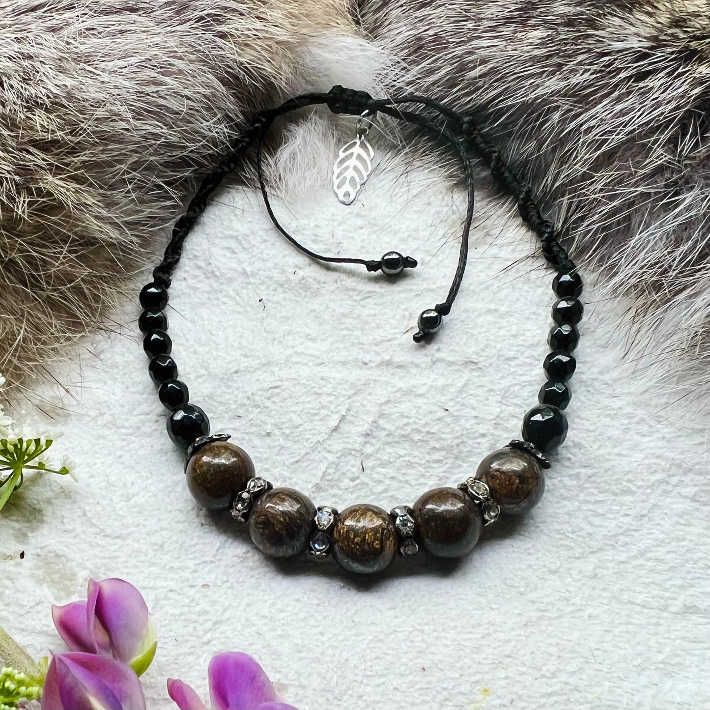 Bracelet with bronzite and faceted black onyx