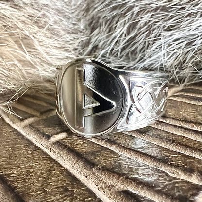 Adjustable steel ring with the rune Thurs