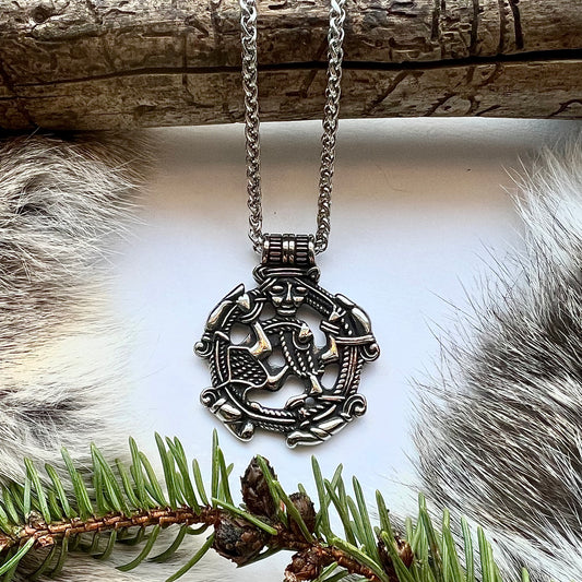 Necklace with grappling hook pendant representing Loki