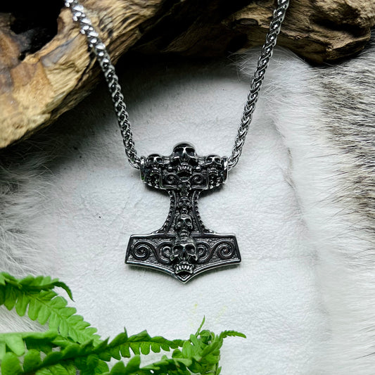 Necklace - Thor’s hammer with skulls