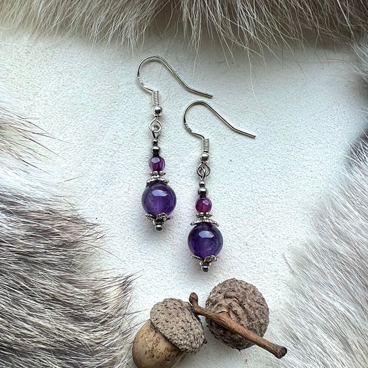 Earrings with amethyst and silver