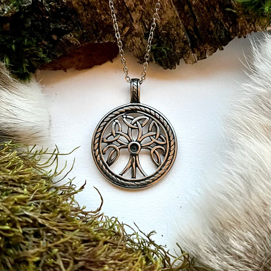 Necklace with Yggdrasil