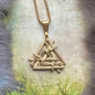 Vikingasmycke halsband med Valknut och svärd, guld
