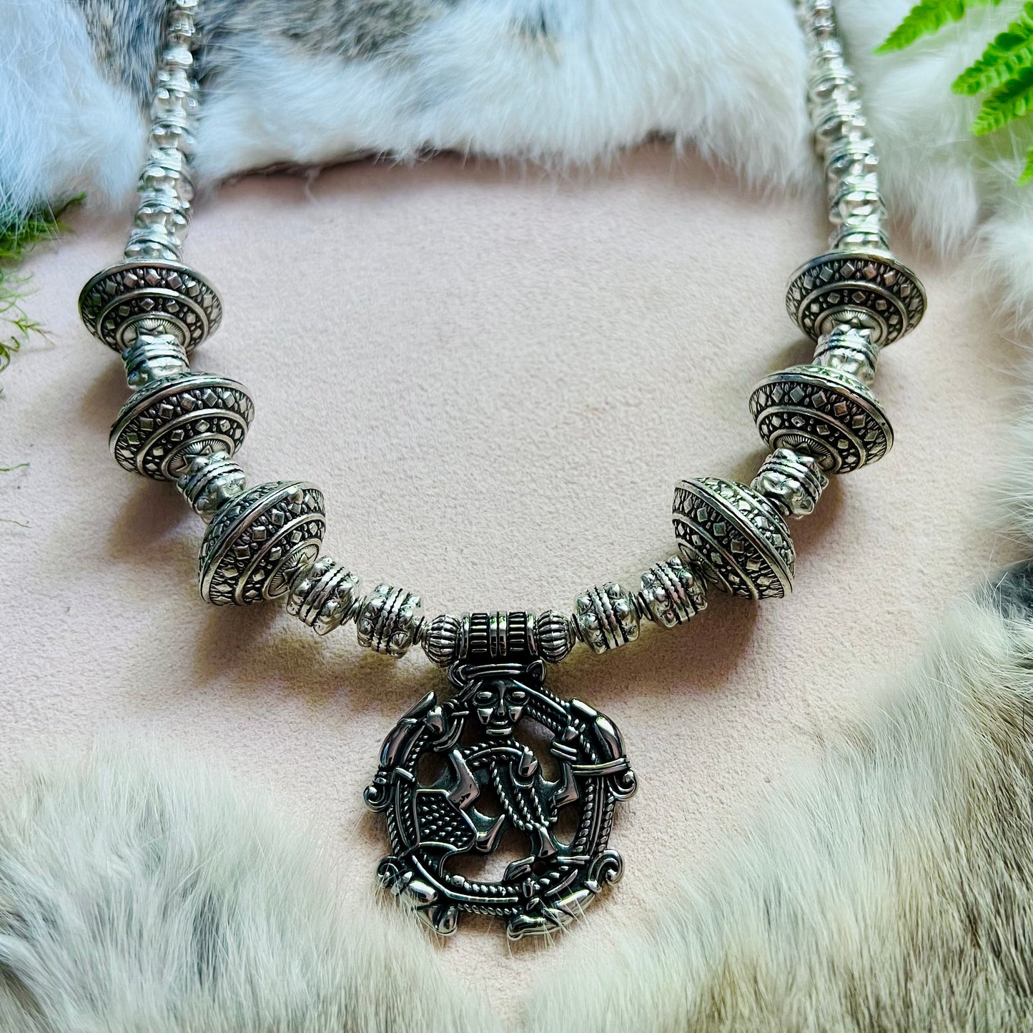 Necklace - Brisingamen with steel pendant