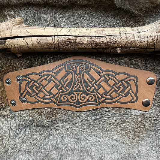 Armband med torshammare och keltisk fläta, brun