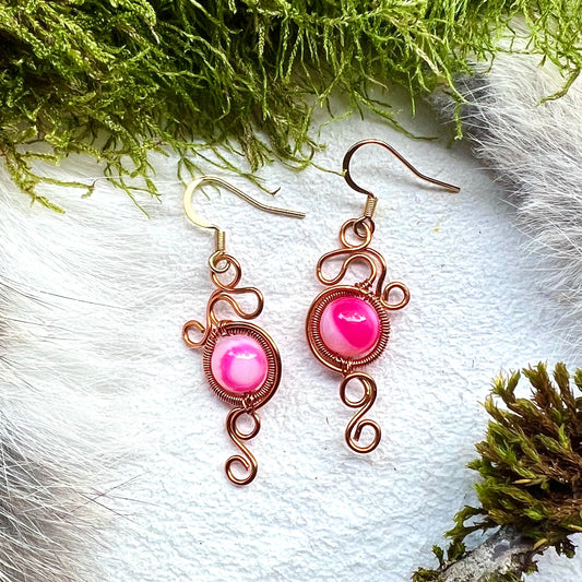 Earrings with pink lace agate and copper wire