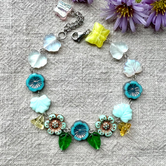 Bracelet "summer meadow" made of Czech pressed glass