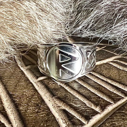 Adjustable steel ring with the rune Reid