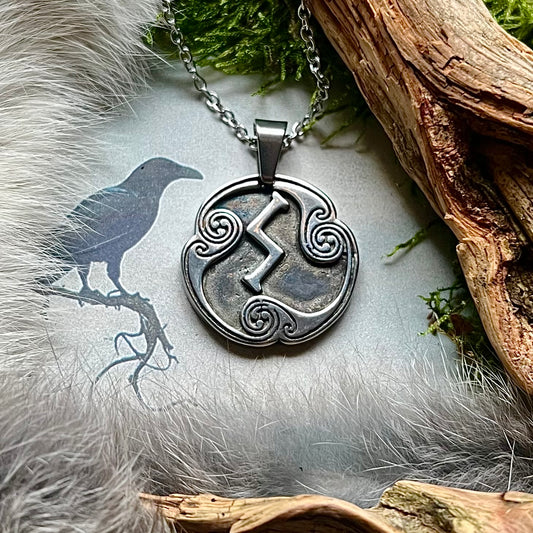 Halsband med runan Sowilo i rostfritt stål