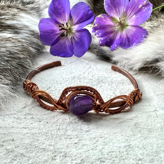 Cuff bracelet with amethyst and copper wire