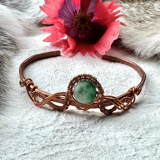 Cuff bracelet with cloud jade and copper wire