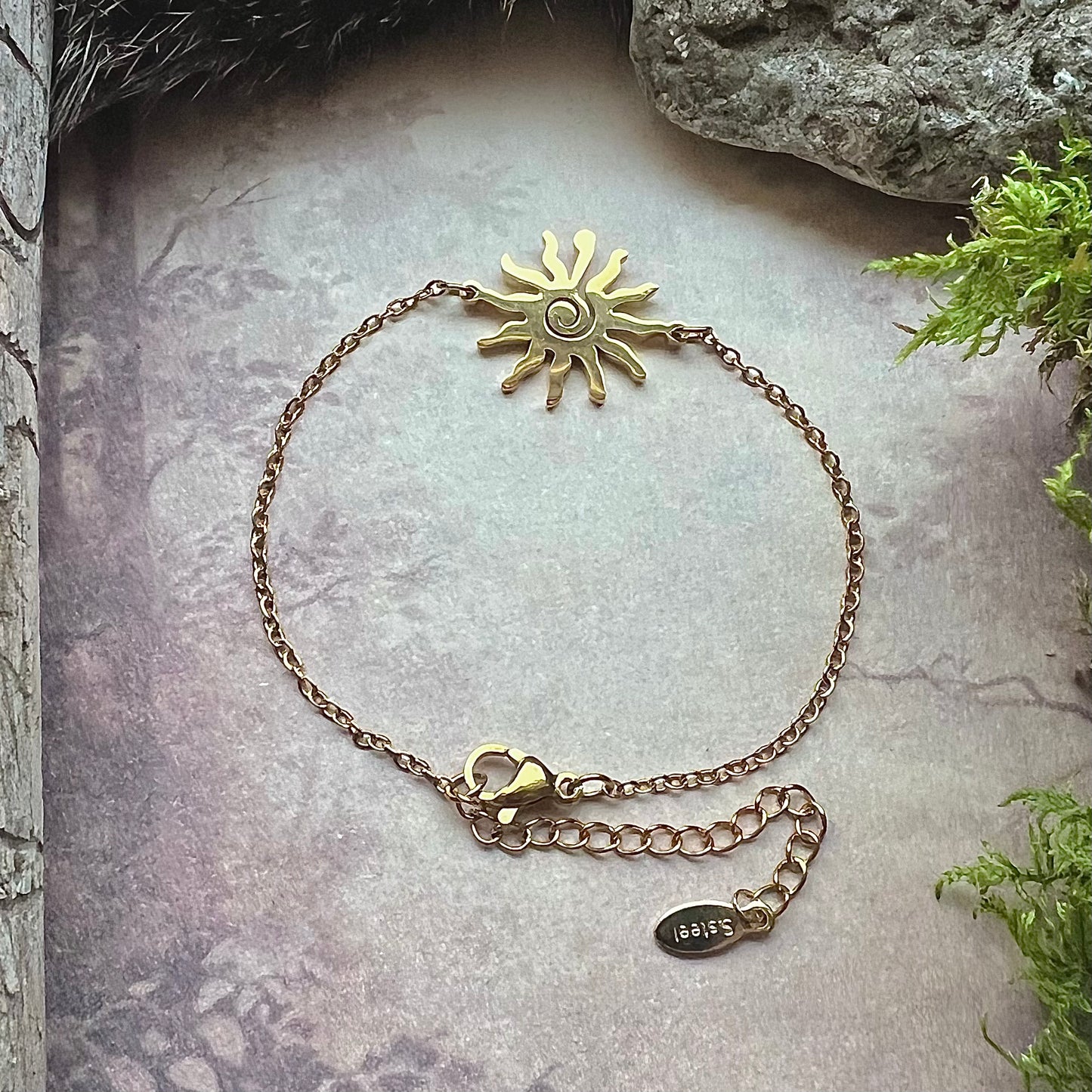 Bracelet - Spiral Sun, gold-coloured