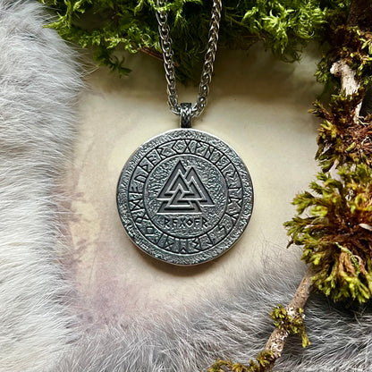 Halsband med Ragnar Lodbrok i rostfritt stål