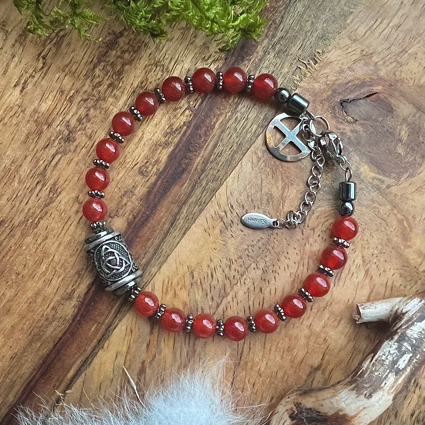 Bracelet with carnelian, hematite and Triquetra