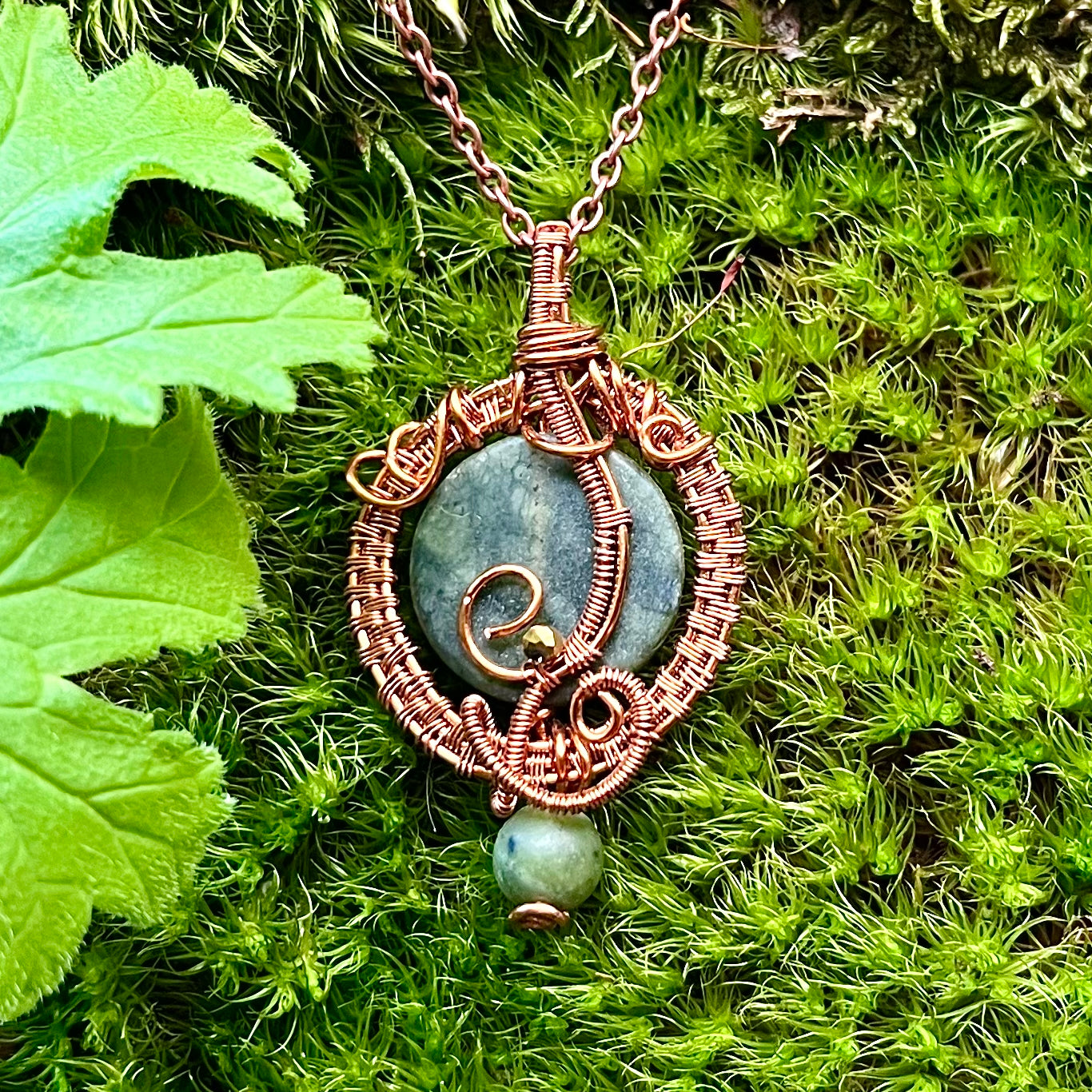 Necklace with jade and copper wire