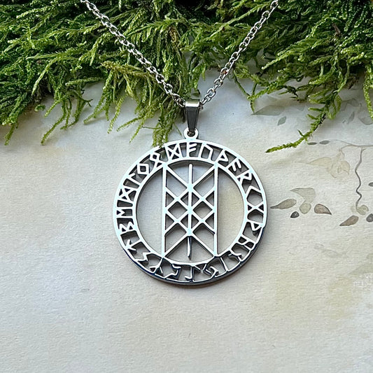 Halsband med ’Web of Wyrd’ i rostfritt stål