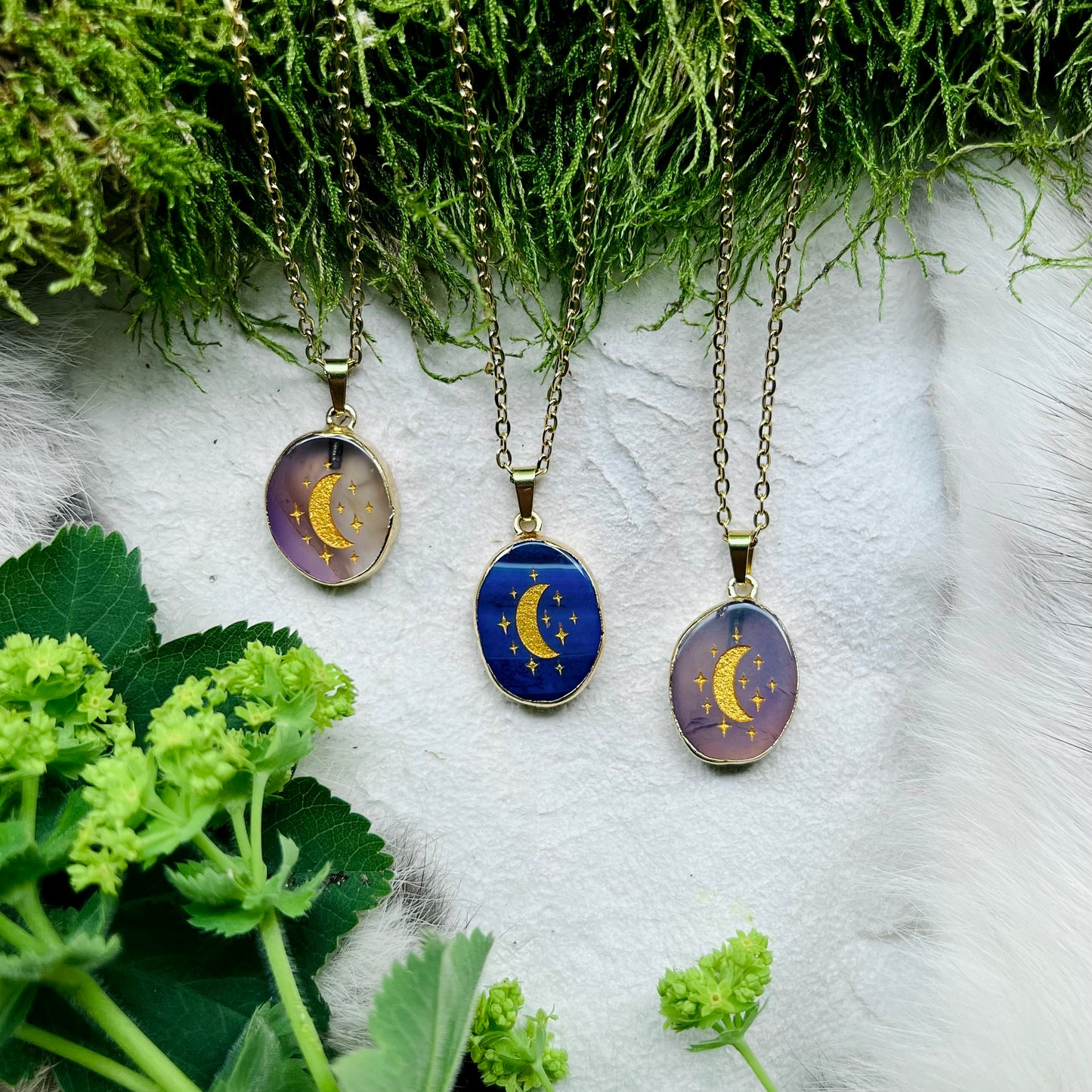 Necklace with brass plated purple agate - Moon and stars