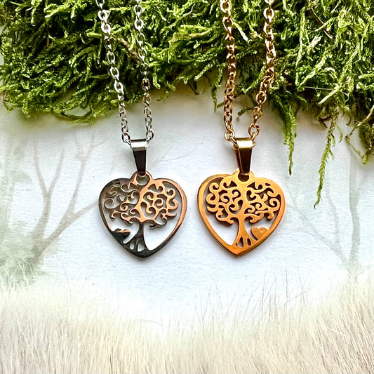 Halsband med Yggdrasil / Livets träd i hjärta