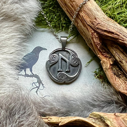 Halsband med runan UruR i rostfritt stål